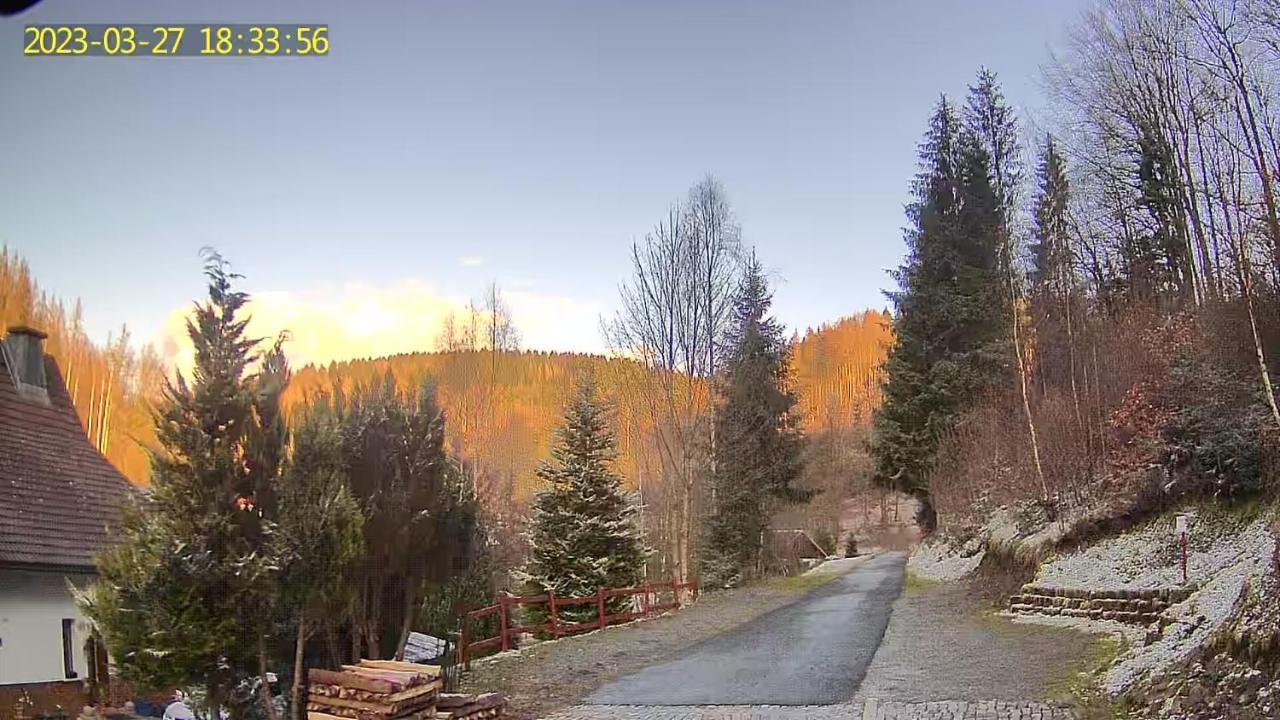 Monteurwohnung Aroba Fehrenbach ภายนอก รูปภาพ