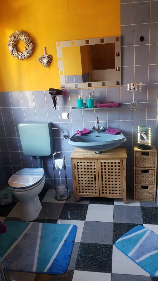 Monteurwohnung Aroba Fehrenbach ภายนอก รูปภาพ